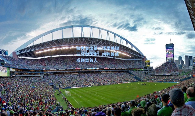 拉夫复出第二场轰关键三分创历史！内外兼修成联盟首人